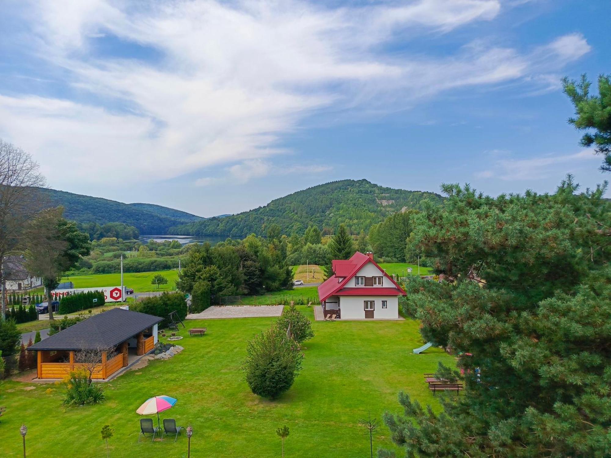 Drozdówka nad Soliną - Chata z Kominkiem Exterior foto